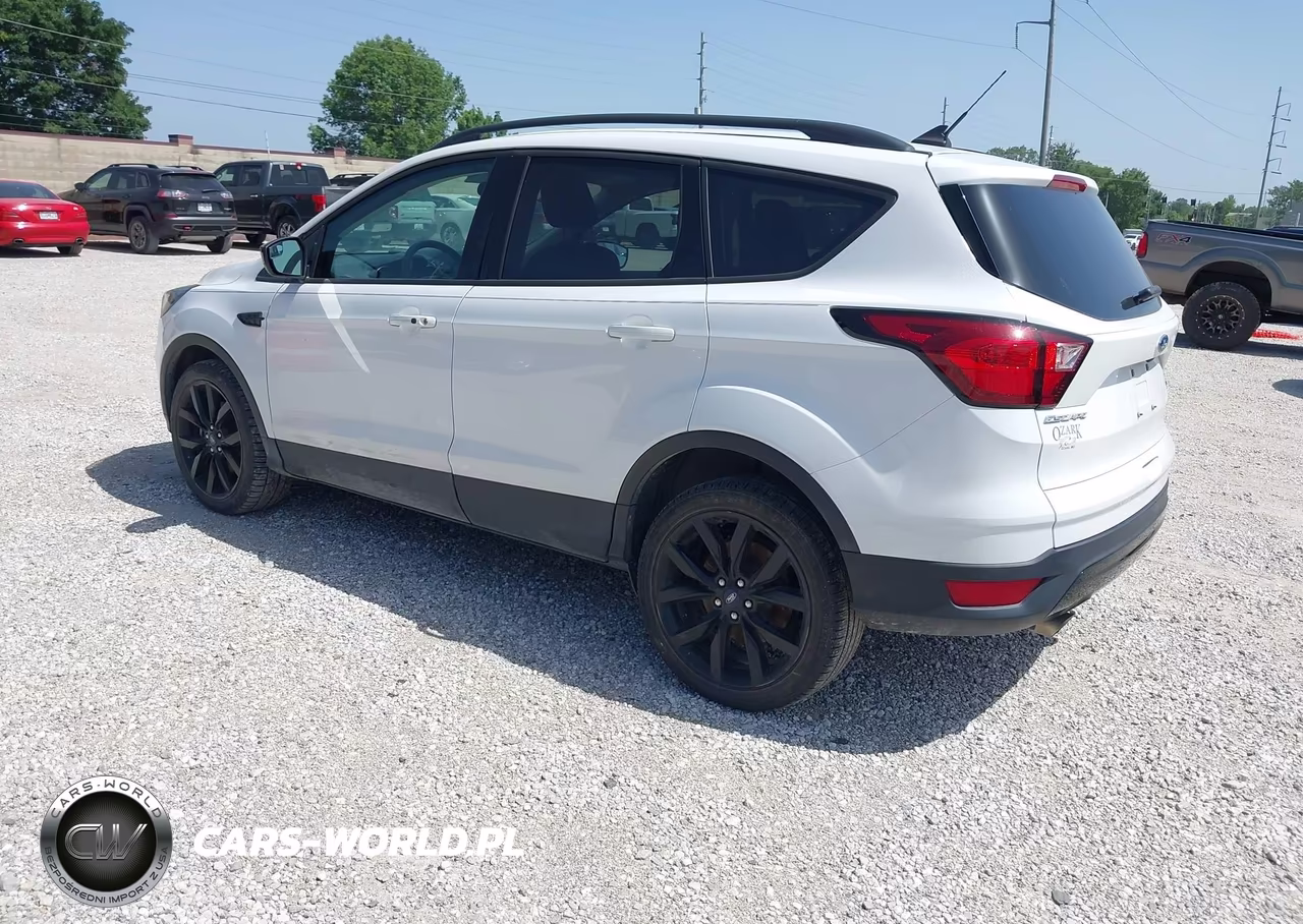 2019 Ford Escape Se VIN:1FMCU9GD0KUA07763 - 3