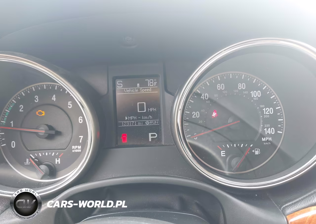 2012 Jeep Grand Cherokee Overland VIN:1C4RJECG0CC265501 - 7