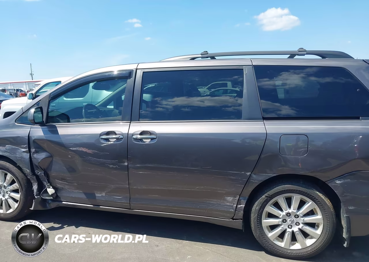 2011 Toyota Sienna Limited VIN:5TDDK3DCXBS027255 - 14