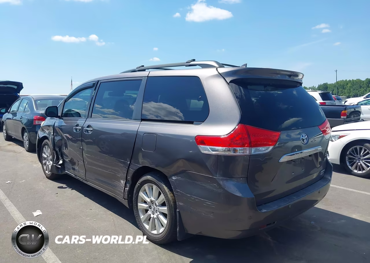 2011 Toyota Sienna Limited VIN:5TDDK3DCXBS027255 - 3