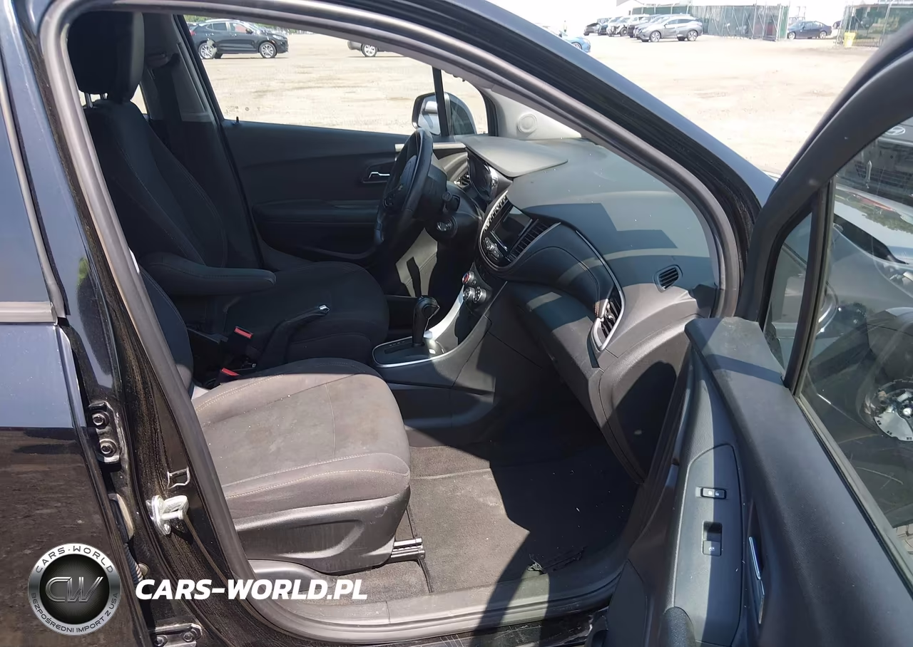 2019 Chevrolet Trax Ls VIN:3GNCJKSB1KL238604 - 5
