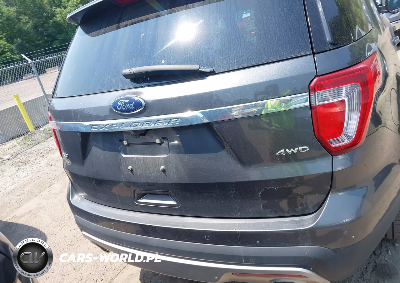 2017 Ford Explorer Xlt VIN:1FM5K8D87HGA91314 - 16