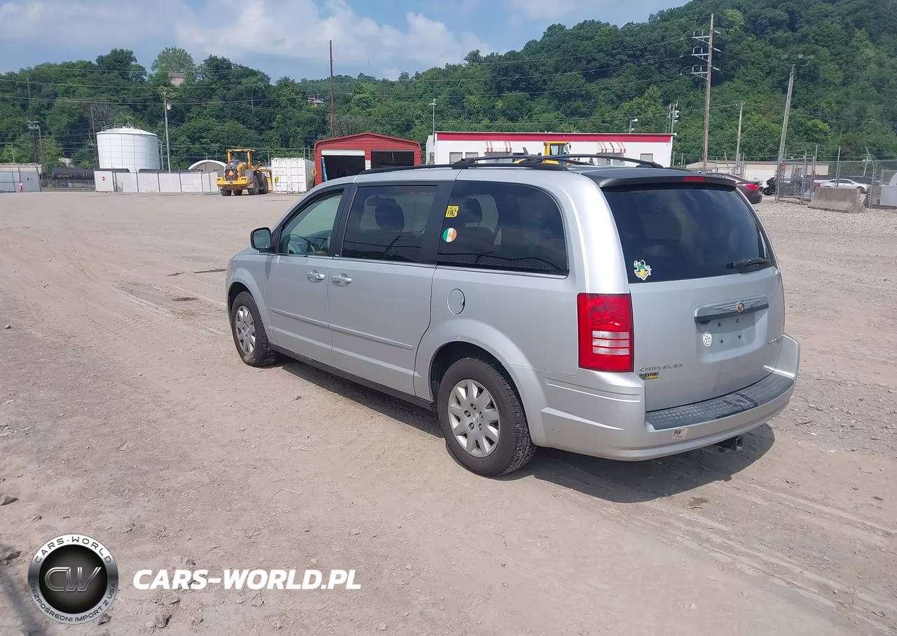 2009 Chrysler Town & Country Lx VIN:2A8HR44E69R558162 - 3