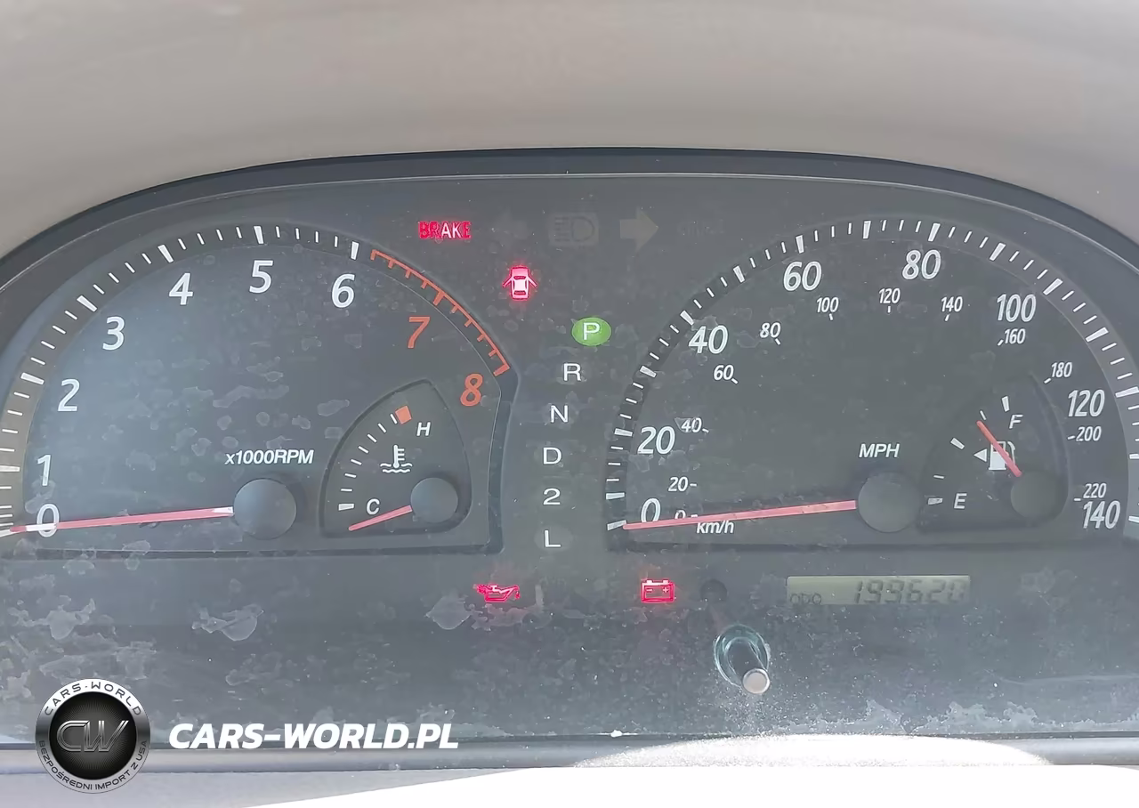 2002 Toyota Camry Le VIN:JTDBE32K220123652 - 7
