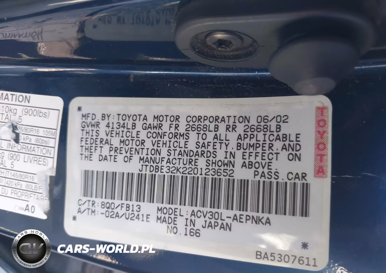 2002 Toyota Camry Le VIN:JTDBE32K220123652 - 9