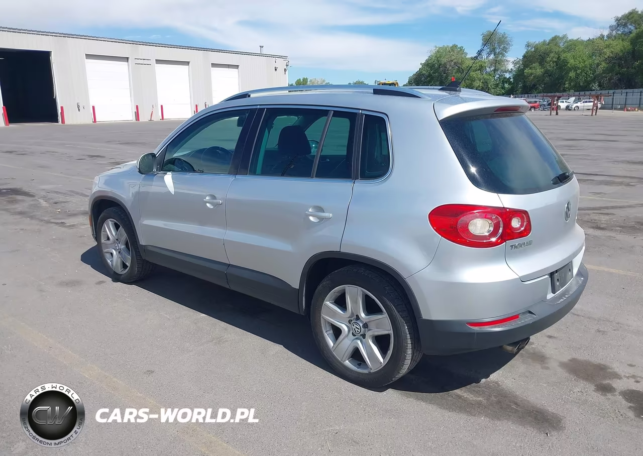 VOLKSWAGEN TIGUAN S VIN:WVGBV7AX1BW546543 - 3