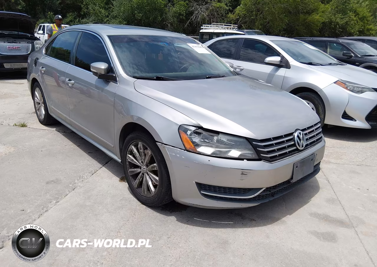 2013 Volkswagen Passat 2.5L Sel – zdjęcie 1 z 11