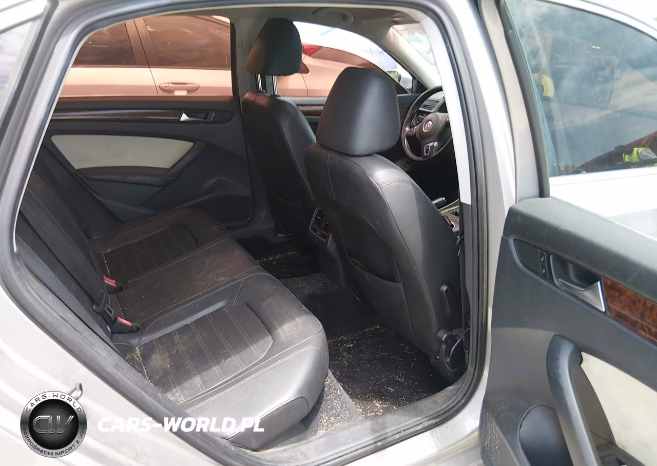 2013 Volkswagen Passat 2.5L Sel VIN:1VWCH7A35DC104119 - 8