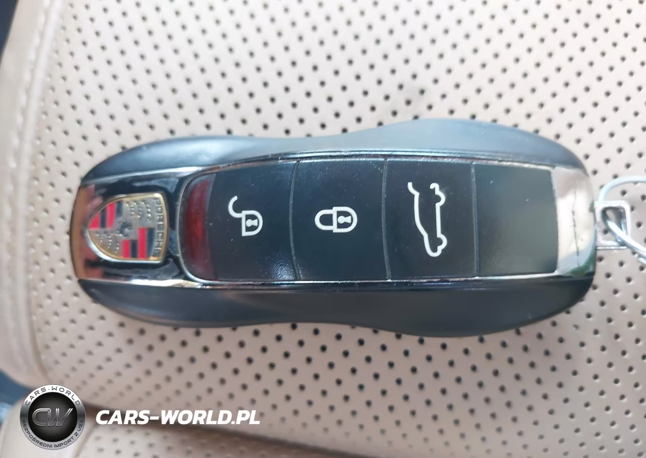 2018 Porsche Macan VIN:WP1AA2A50JLB16949 - 11