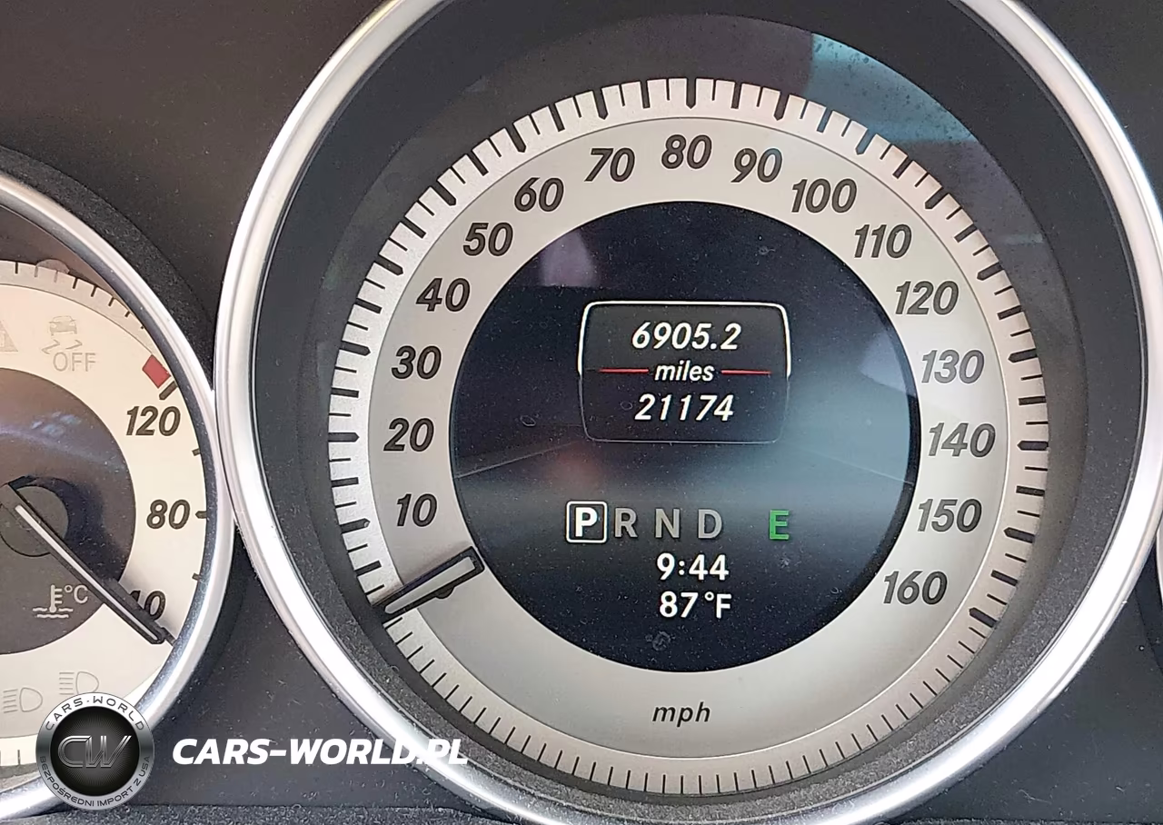 2014 Mercedes-Benz C 250 Sport VIN:WDDGF4HB1EA944424 - 15