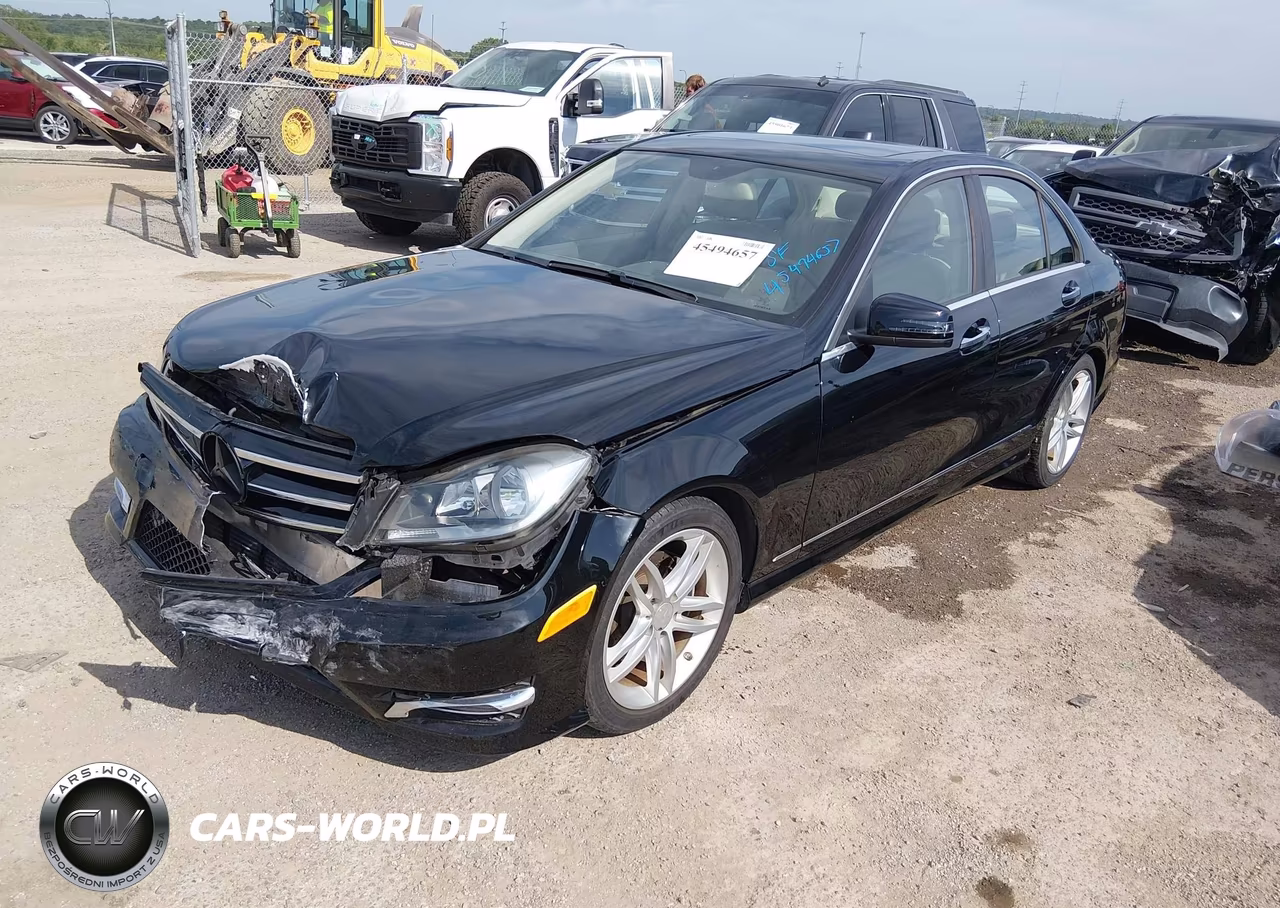 2014 Mercedes-Benz C 250 Sport VIN:WDDGF4HB1EA944424 - 2