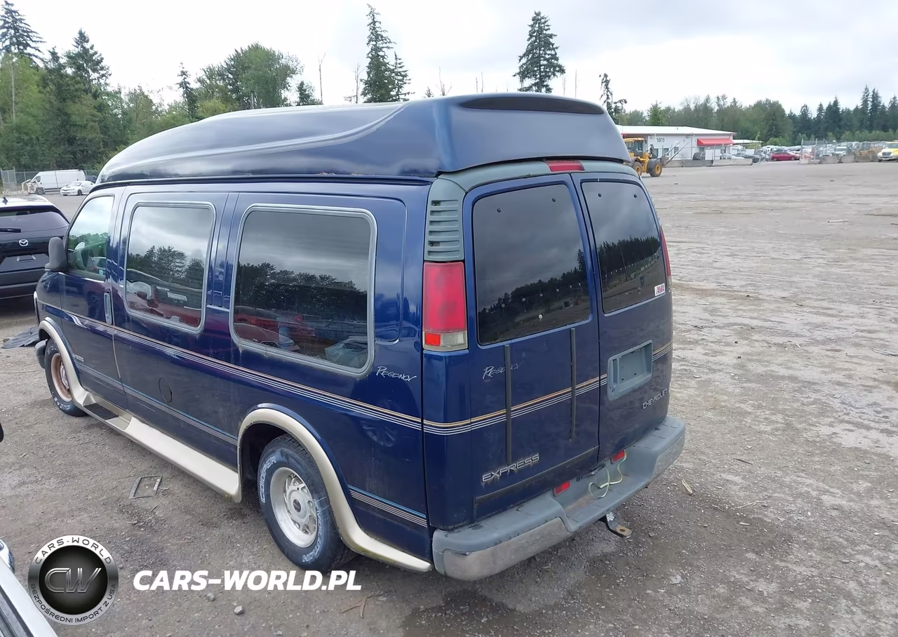 2002 Chevrolet Express Van VIN:1GBFG15M321216630 - 3