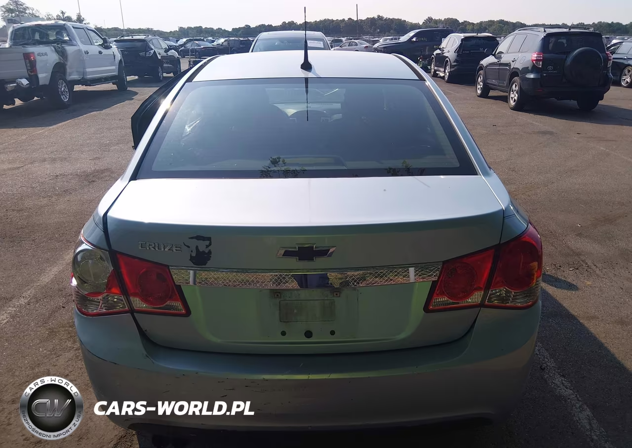2011 Chevrolet Cruze Ls VIN:1G1PC5SH1B7155469 - 16