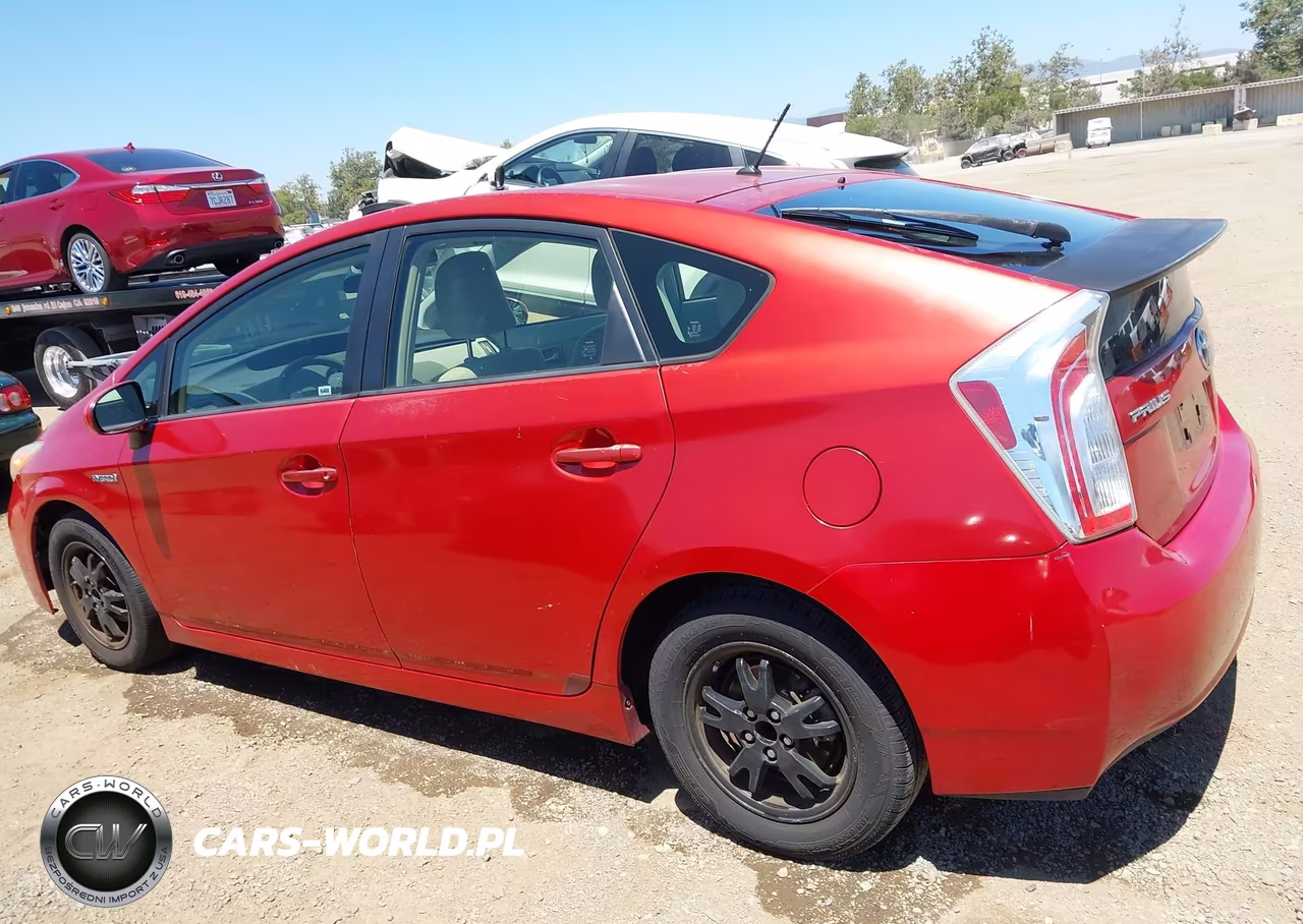 2012 Toyota Prius Two VIN:JTDKN3DU0C1594189 - 14