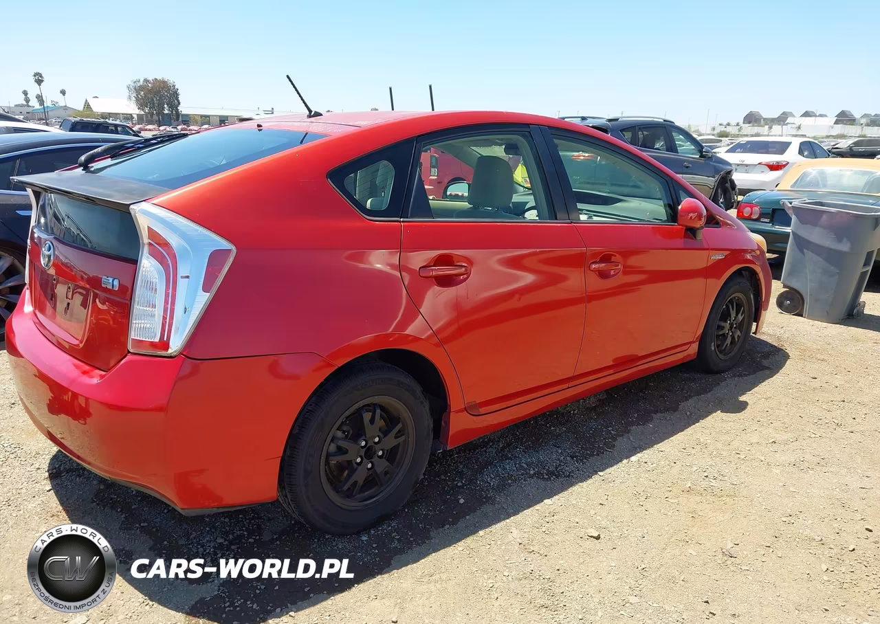 2012 Toyota Prius Two VIN:JTDKN3DU0C1594189 - 4