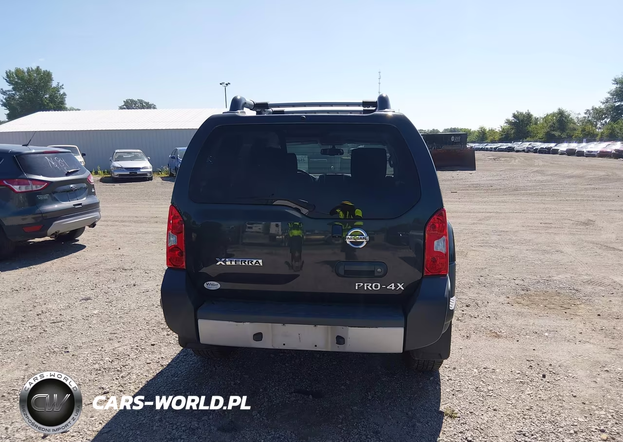 2014 Nissan Xterra Pro-4X VIN:5N1AN0NW6EN801637 - 16