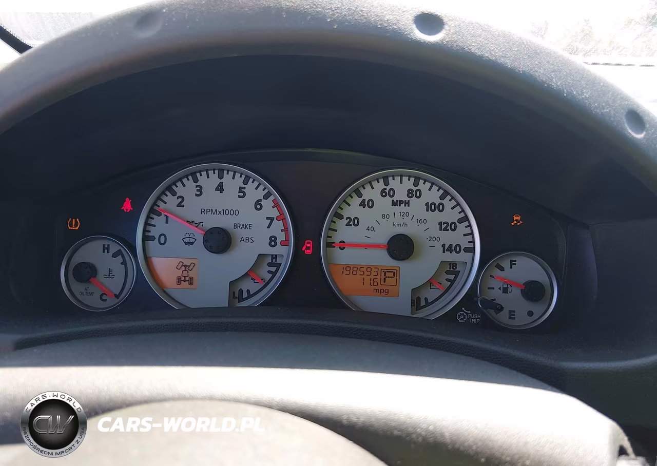 2014 Nissan Xterra Pro-4X VIN:5N1AN0NW6EN801637 - 7