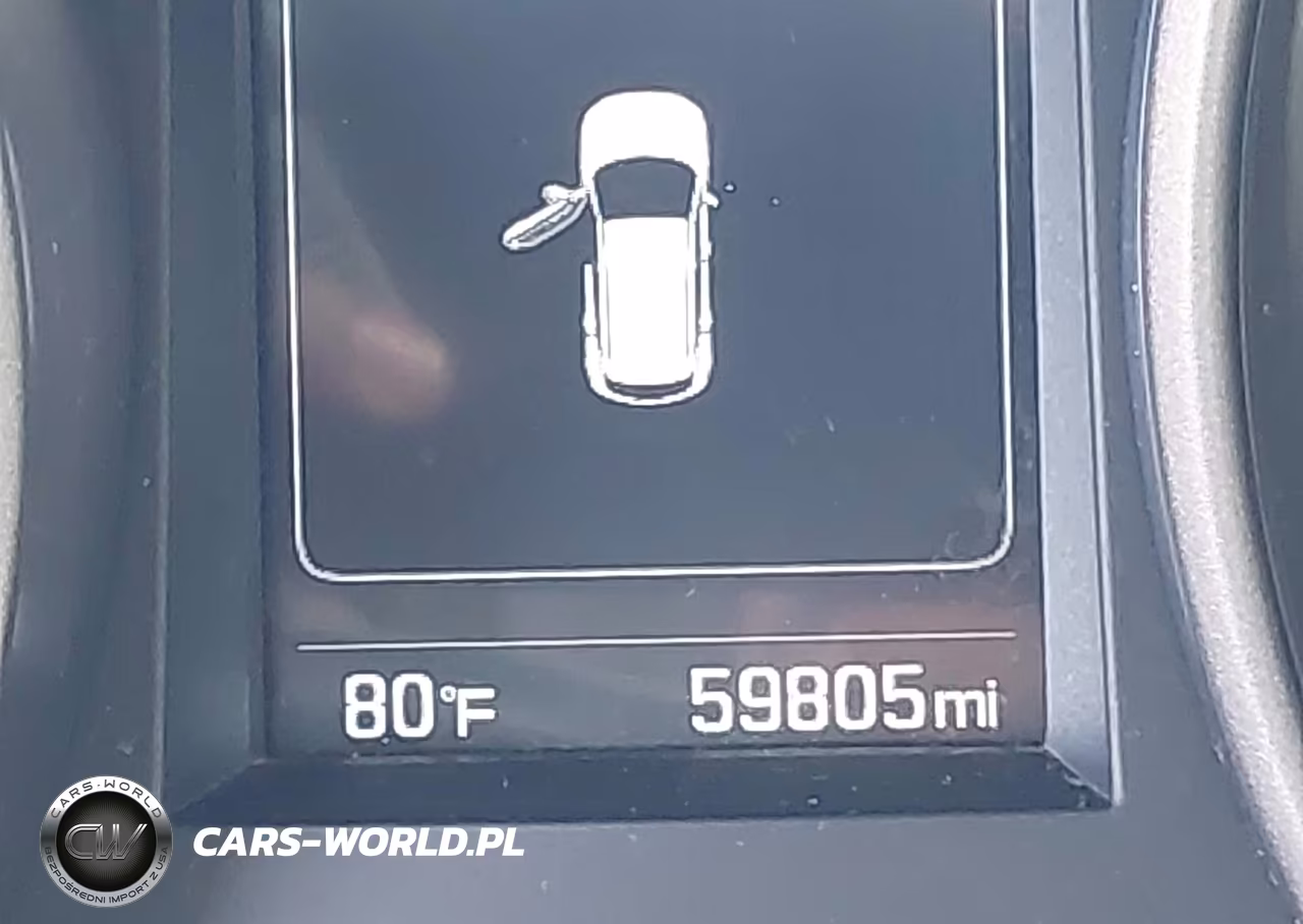 2018 Hyundai Santa Fe Sport 2.4L VIN:5NMZU3LB8JH104103 - 15