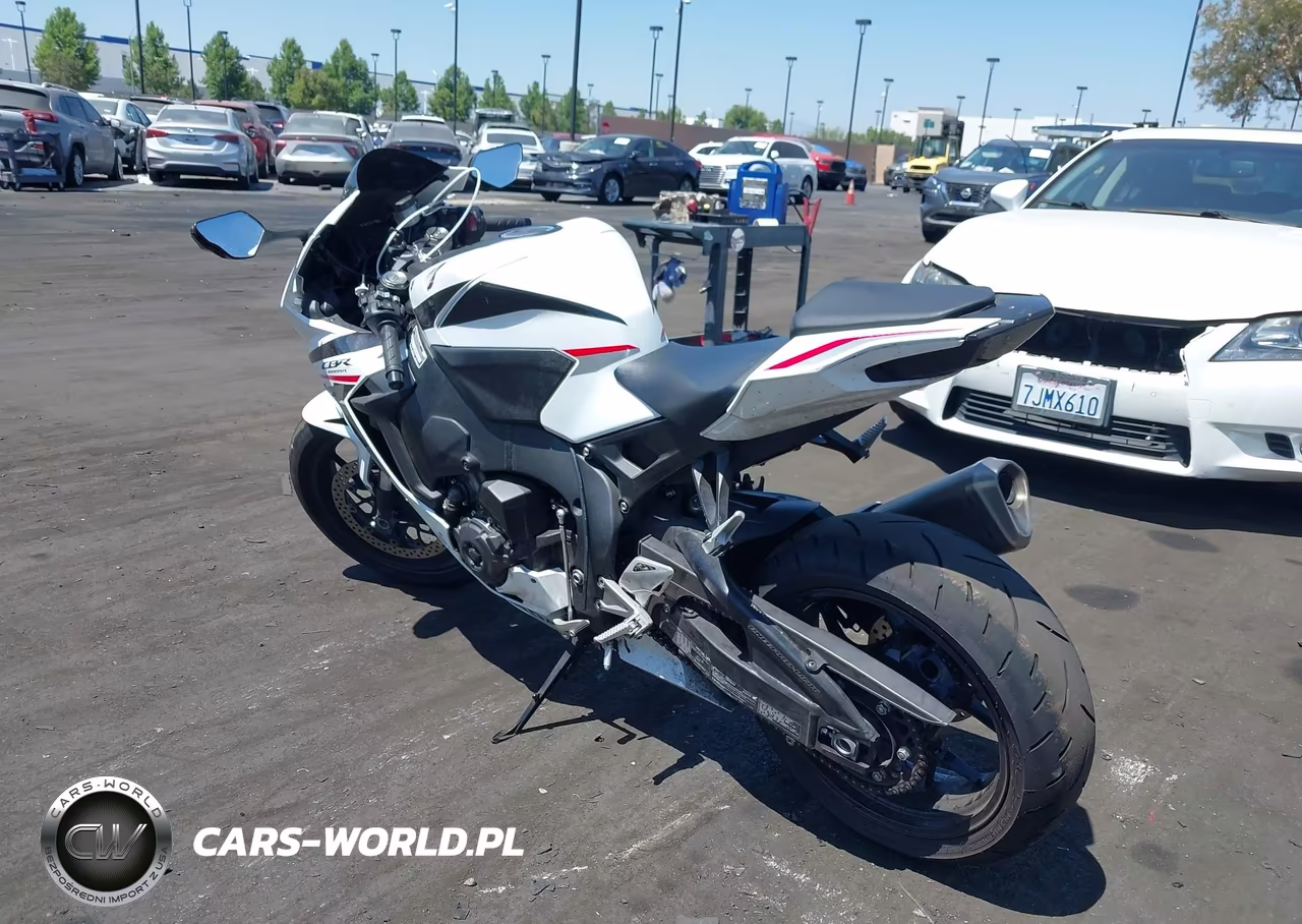 2025 Honda Cbr1000 Ra VIN:JH2SC7751SK800119 - 3