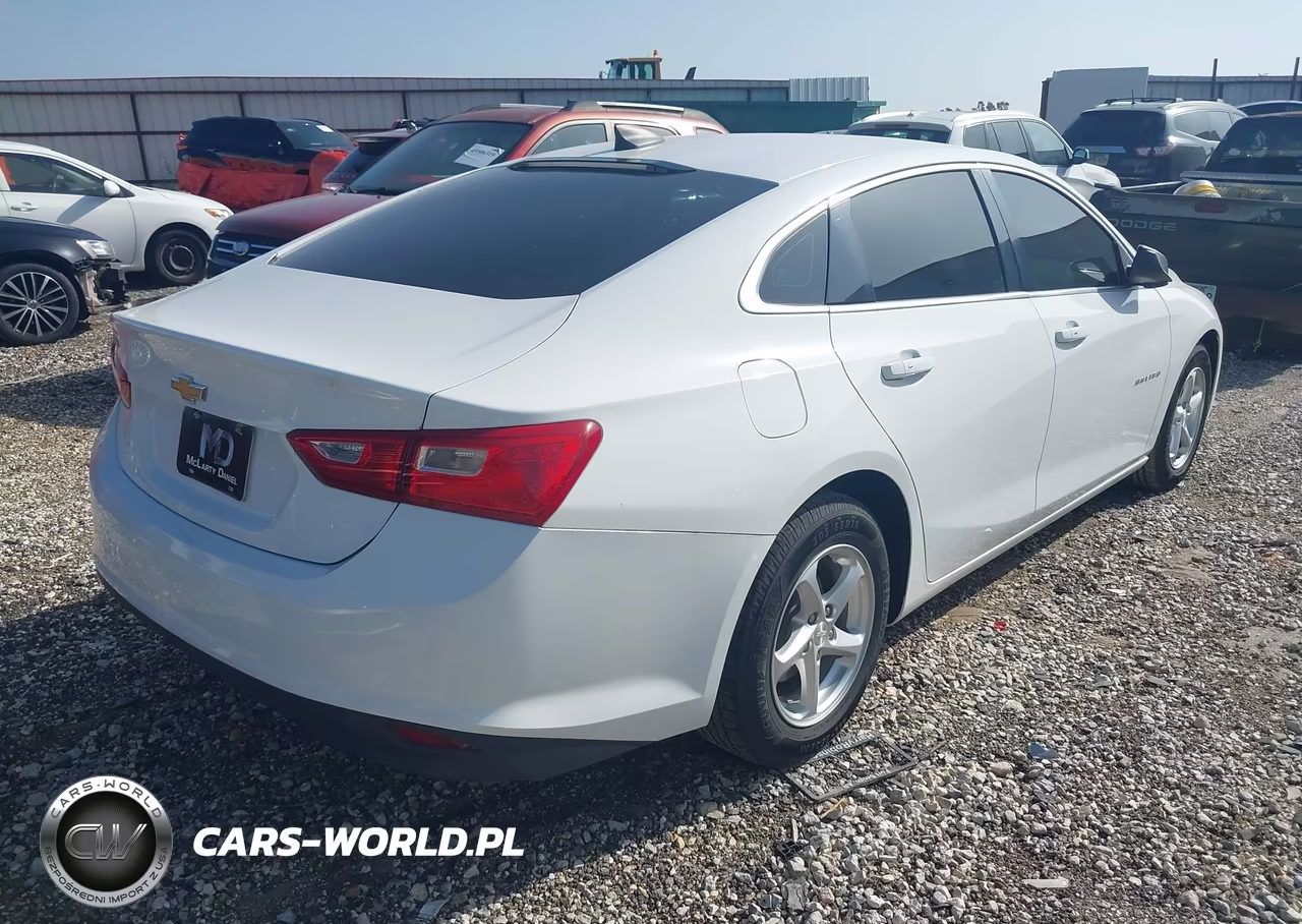 2018 Chevrolet Malibu 1Ls VIN:1G1ZB5ST3JF213943 - 4