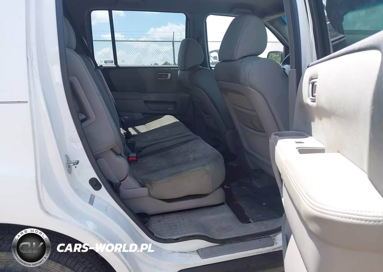 2009 Honda Pilot Lx VIN:5FNYF38279B023511 - 8