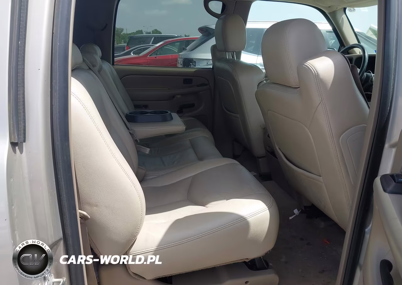 2004 Chevrolet Suburban 1500 Ls VIN:3GNEC16Z84G279358 - 8