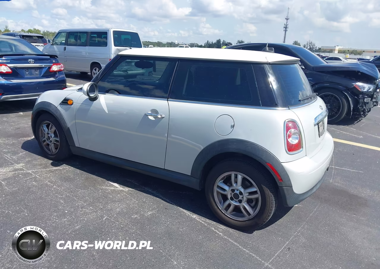 2013 Mini Hardtop Cooper VIN:WMWSU3C50DT683440 - 3