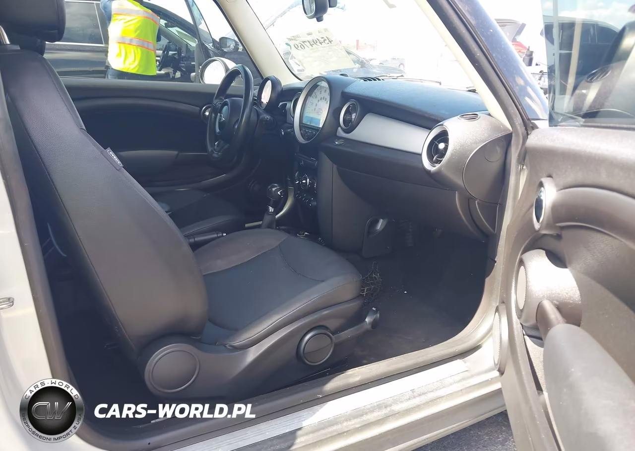 2013 Mini Hardtop Cooper VIN:WMWSU3C50DT683440 - 5