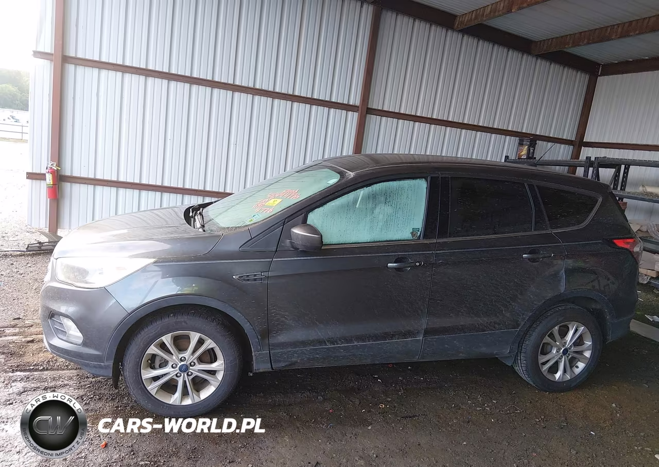 2017 Ford Escape Se VIN:1FMCU0GD8HUC72564 - 11