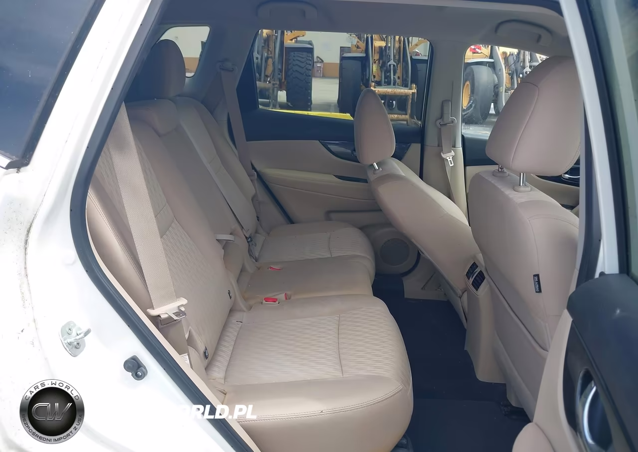 NISSAN ROGUE S VIN:KNMAT2MT5JP603112 - 8