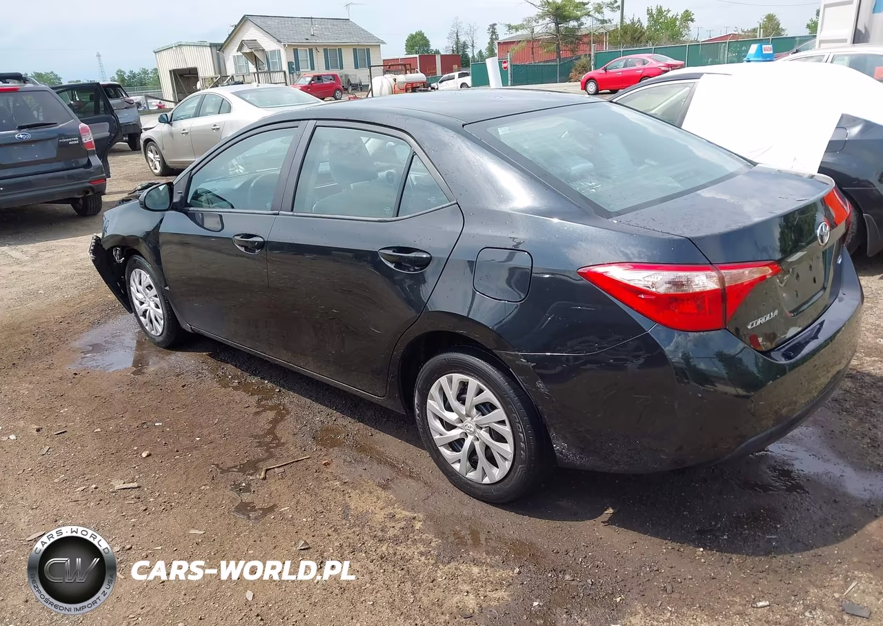 2019 Toyota Corolla Le VIN:2T1BURHE7KC203915 - 3