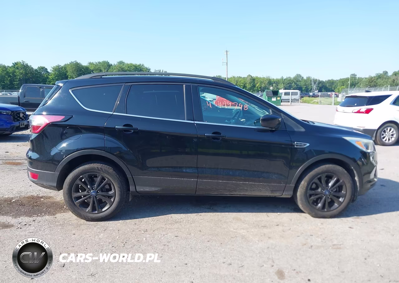 2018 Ford Escape Se VIN:1FMCU9GD3JUA00143 - 13