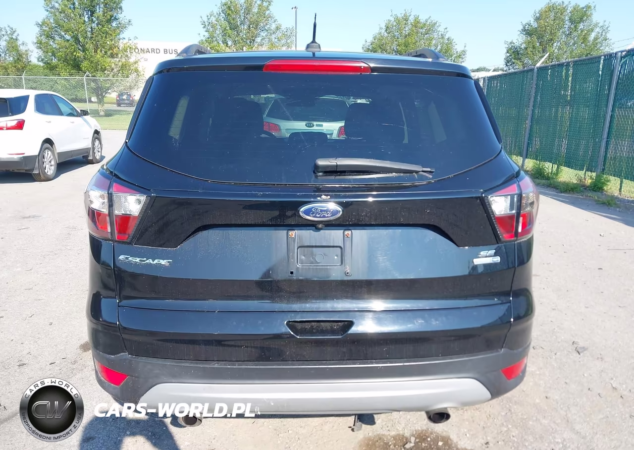 2018 Ford Escape Se VIN:1FMCU9GD3JUA00143 - 16