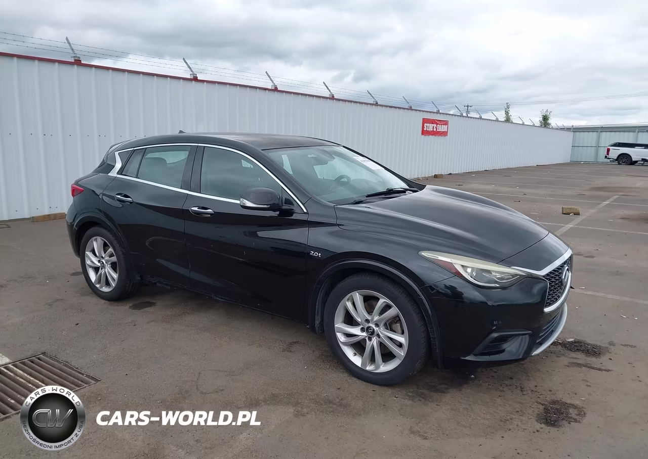 2017 Infiniti Qx30