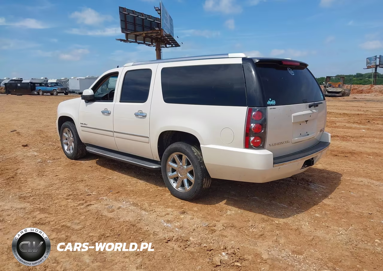 2013 GMC Yukon Xl 1500 Denali VIN:1GKS2MEFXDR241710 - 3