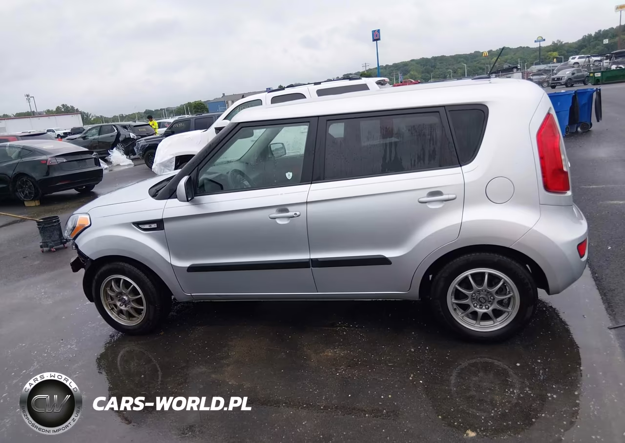 2012 Kia Soul VIN:KNDJT2A51C7462855 - 15