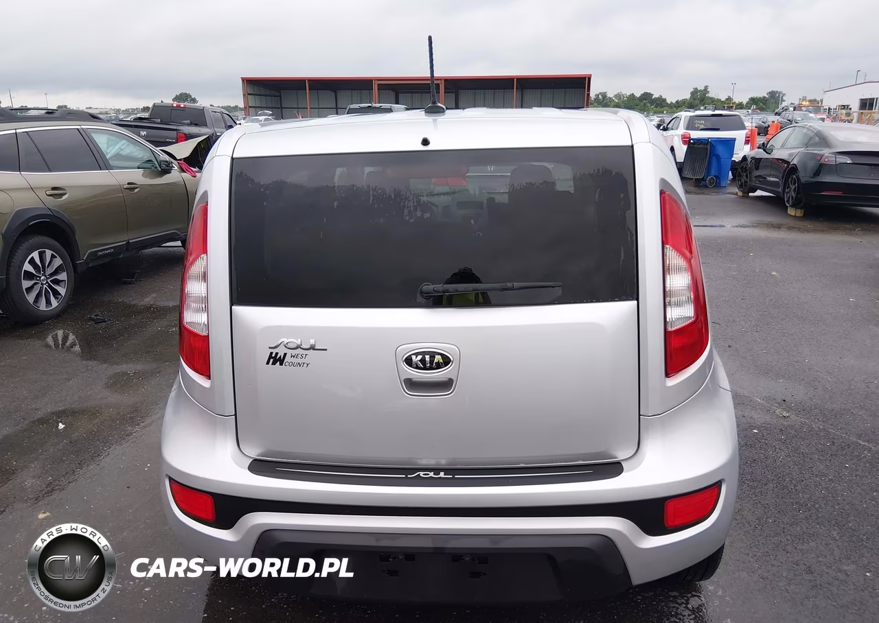 2012 Kia Soul VIN:KNDJT2A51C7462855 - 17