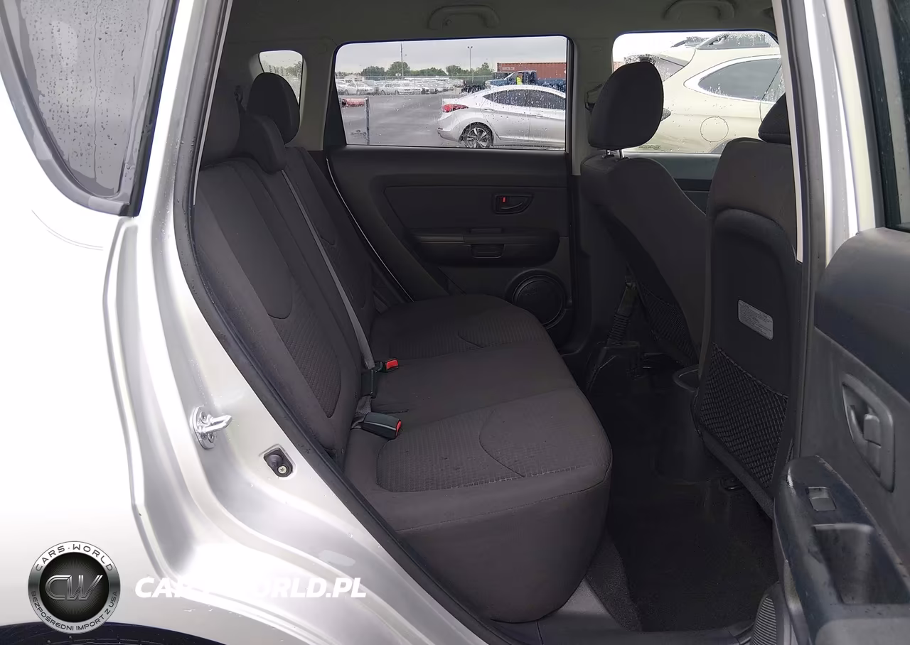2012 Kia Soul VIN:KNDJT2A51C7462855 - 8