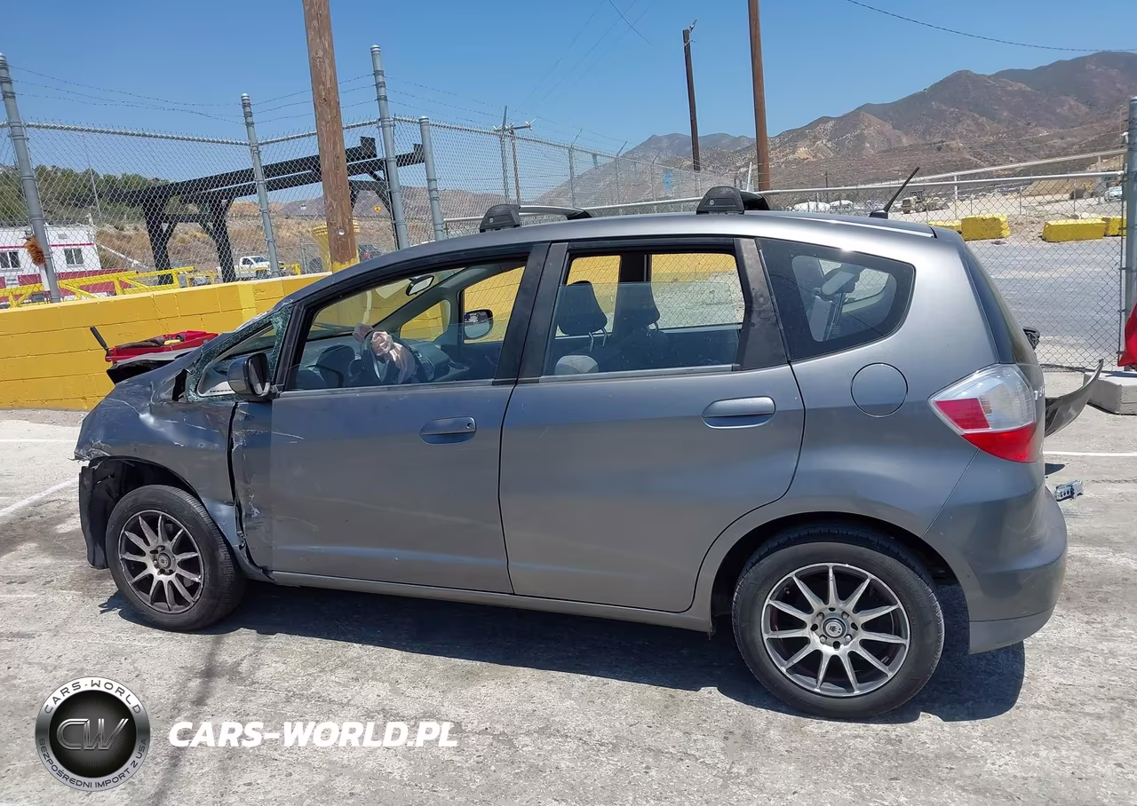 2012 Honda Fit VIN:JHMGE8H33CC023903 - 14