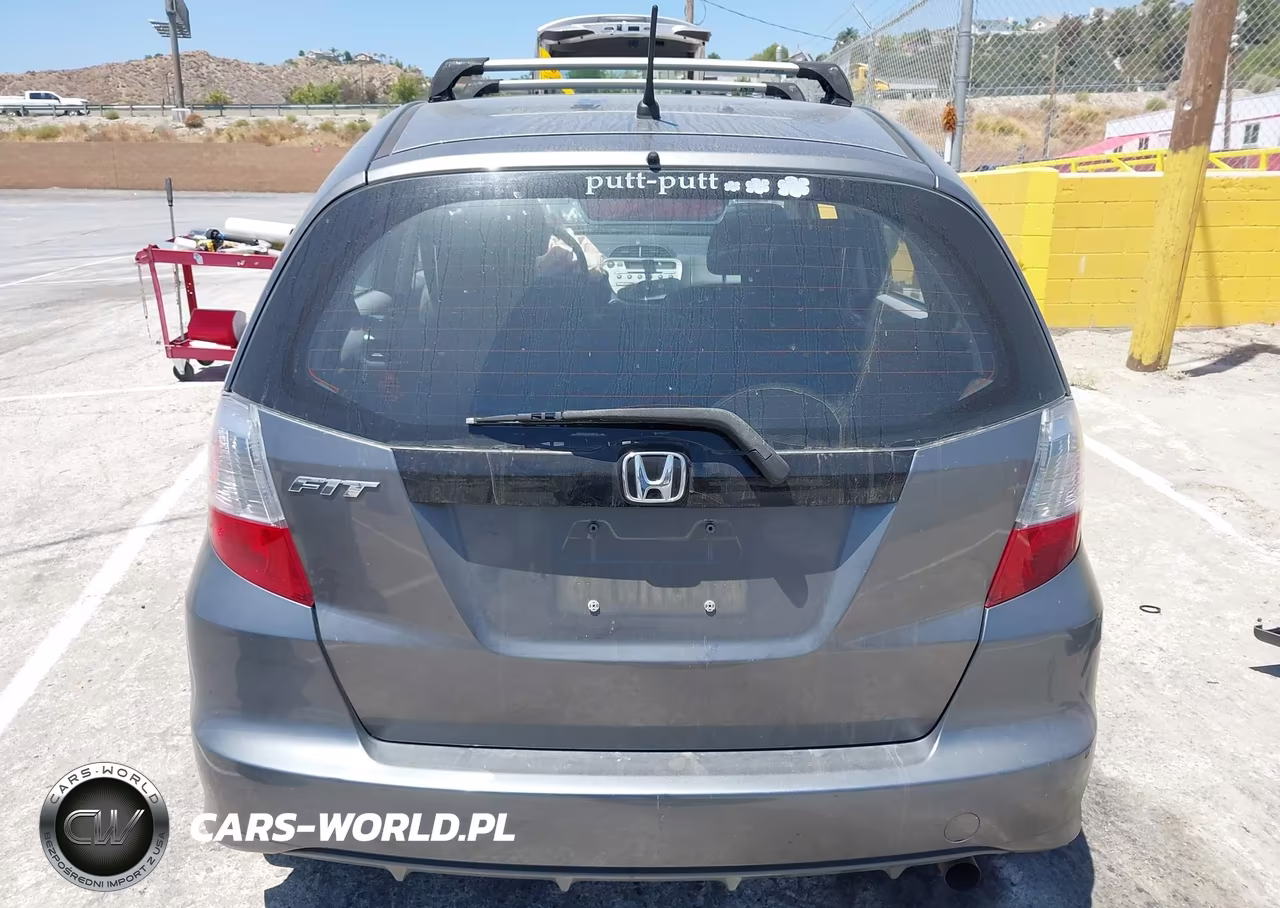 2012 Honda Fit VIN:JHMGE8H33CC023903 - 16