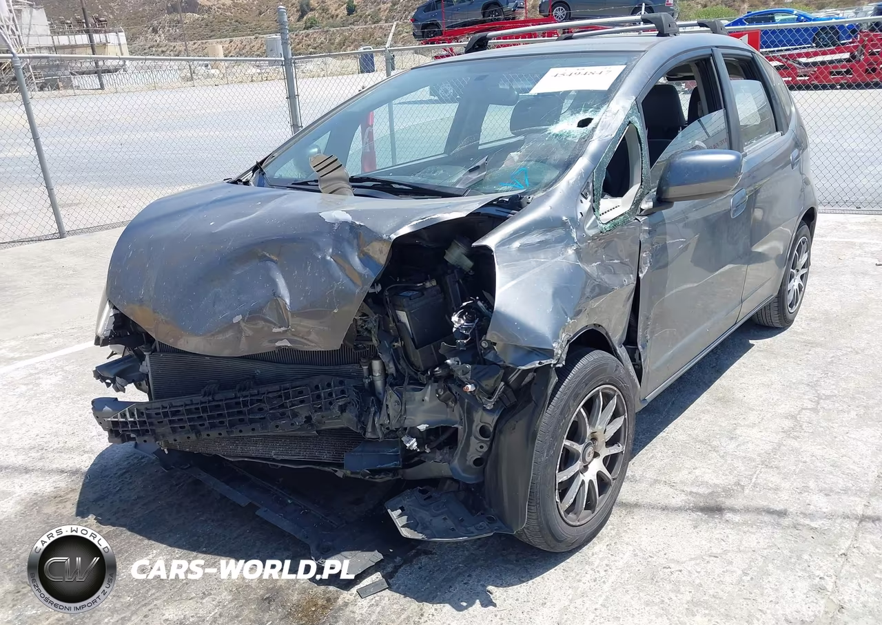 2012 Honda Fit VIN:JHMGE8H33CC023903 - 6