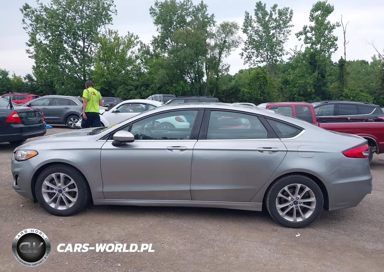2020 Ford Fusion Se VIN:3FA6P0HD9LR172616 - 14