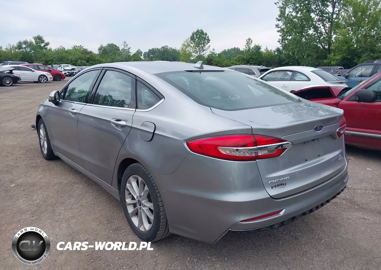 2020 Ford Fusion Se VIN:3FA6P0HD9LR172616 - 3
