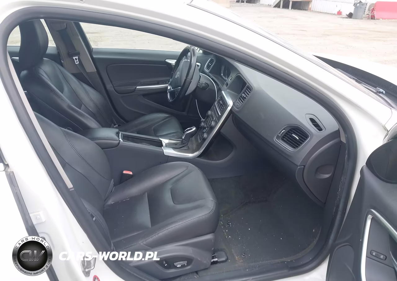 2015 Volvo V60 T5 Premier VIN:YV140MEB5F1200212 - 5