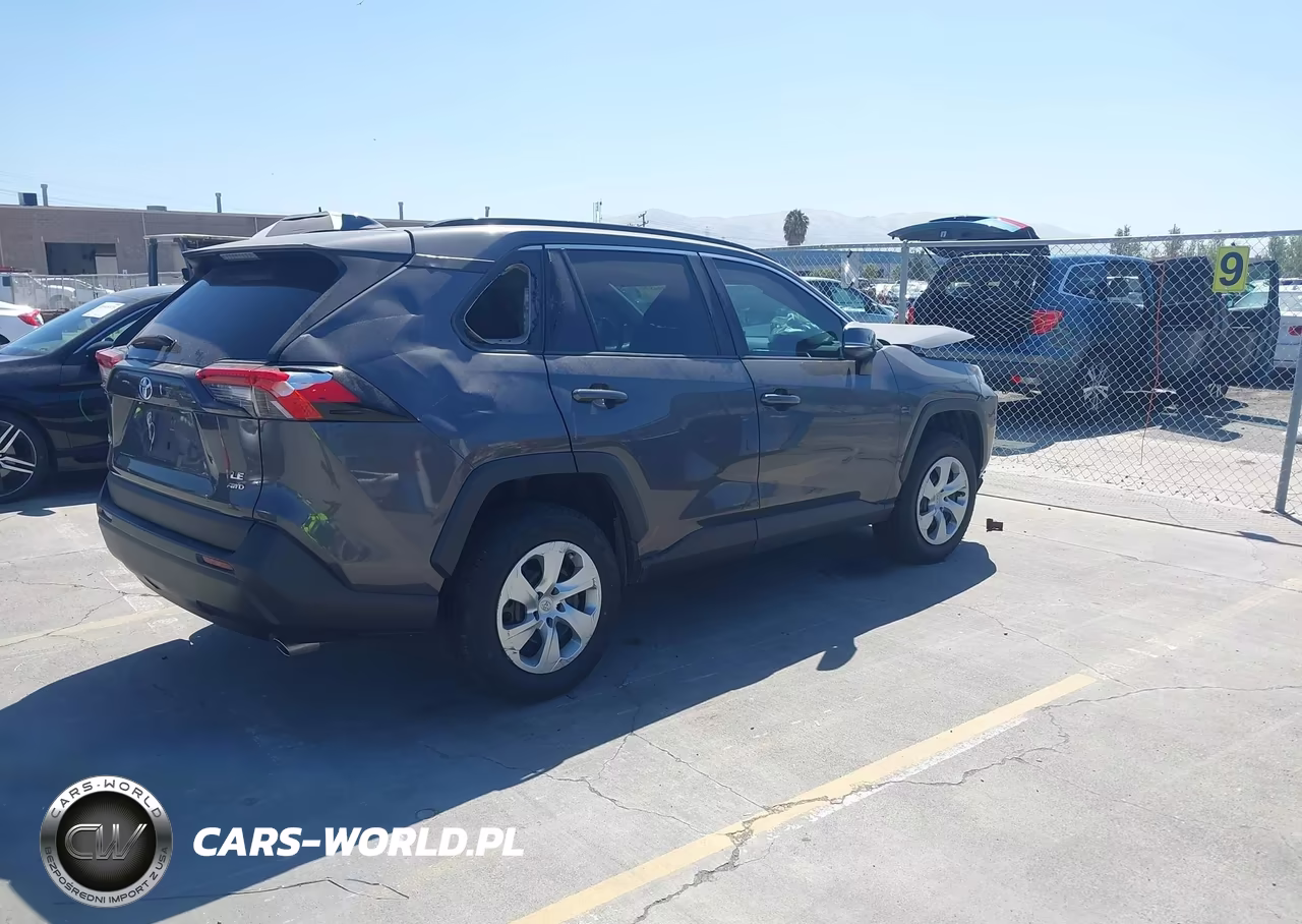 2020 Toyota Rav4 Le VIN:2T3G1RFV7LW099063 - 4