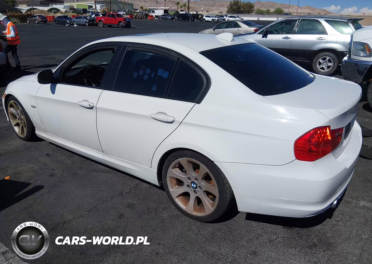 2009 BMW 335I VIN:WBAPM77589NL86709 - 3