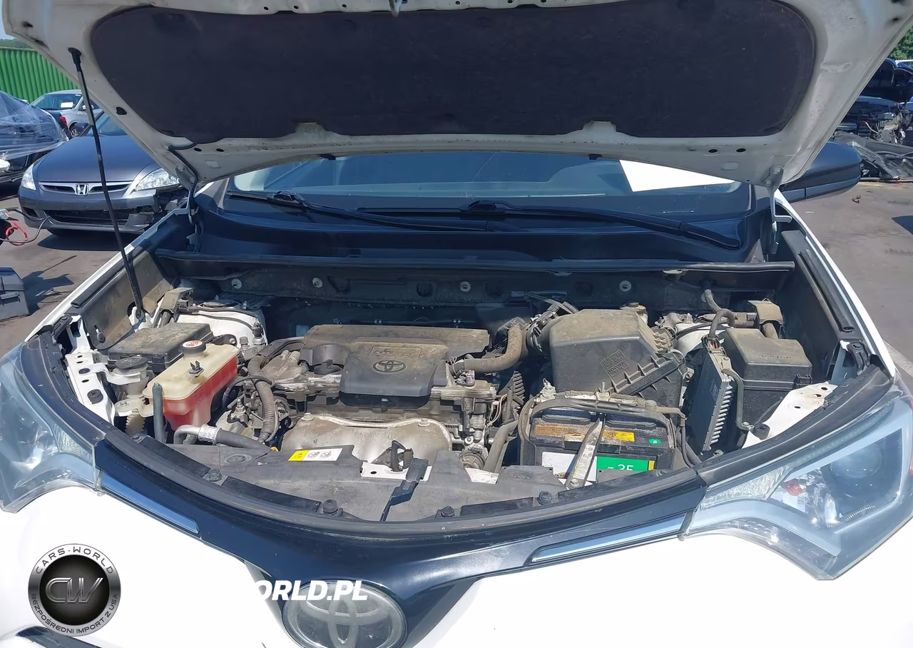 2018 Toyota Rav4 Le VIN:JTMBFREV8JJ728015 - 10