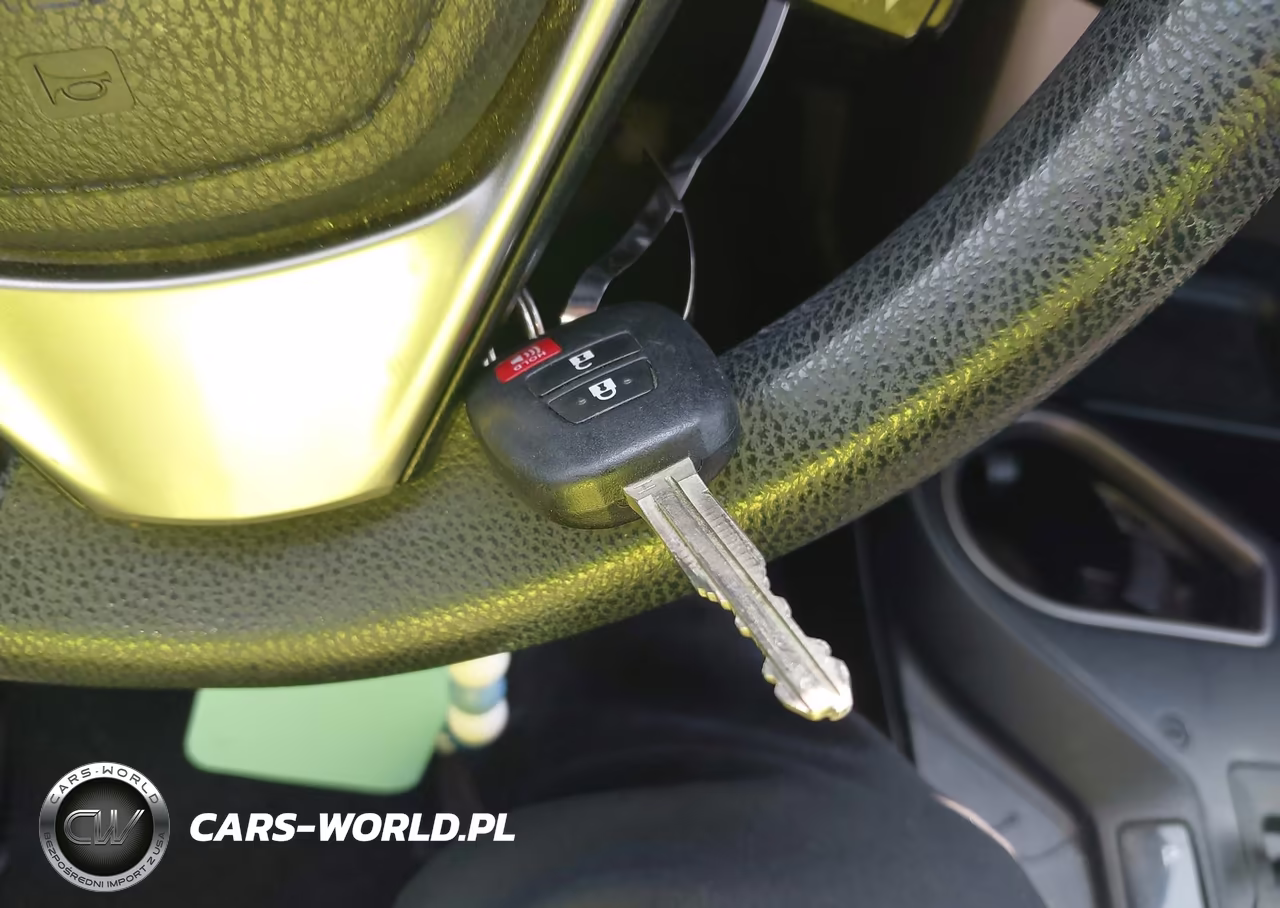 2018 Toyota Rav4 Le VIN:JTMBFREV8JJ728015 - 11