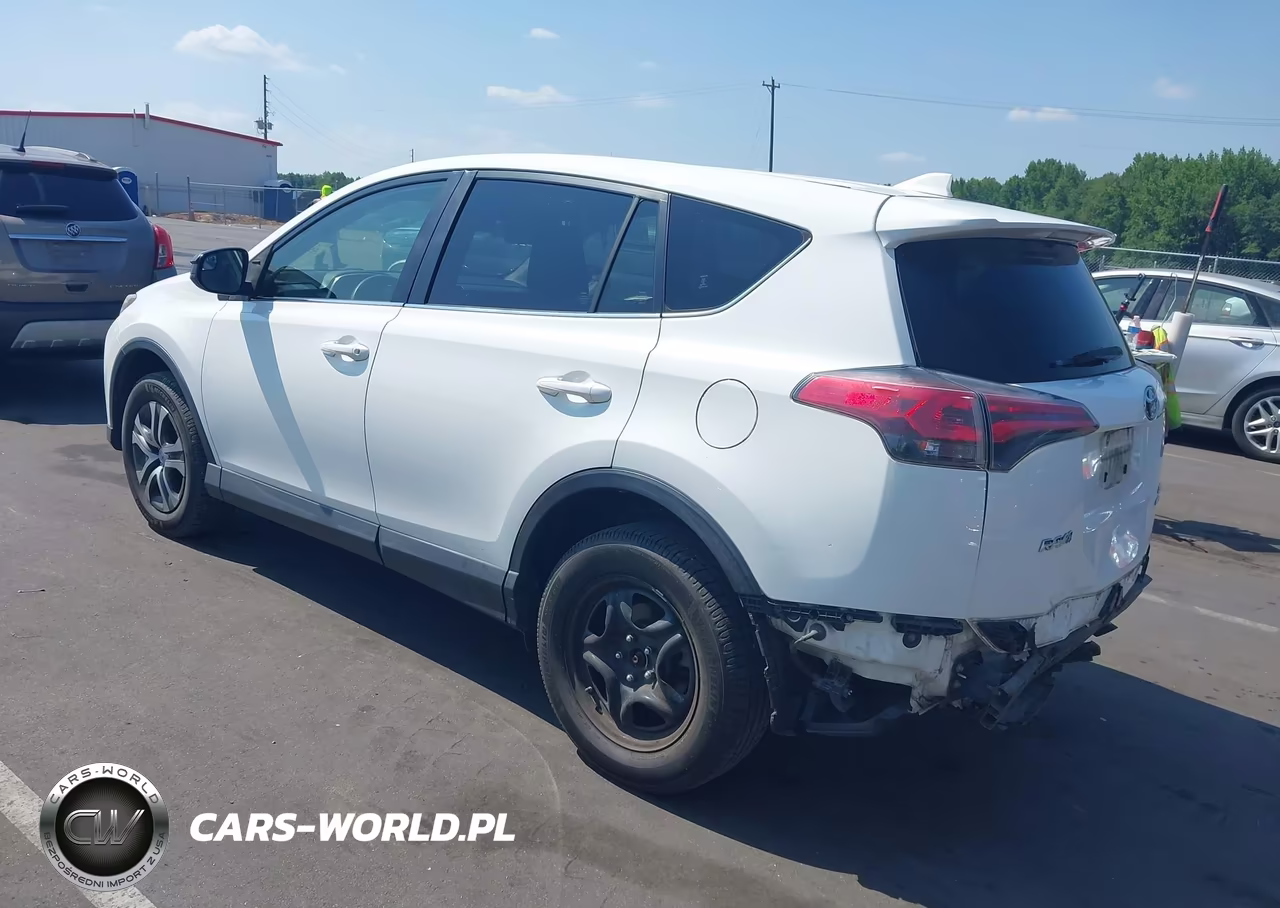 2018 Toyota Rav4 Le VIN:JTMBFREV8JJ728015 - 3