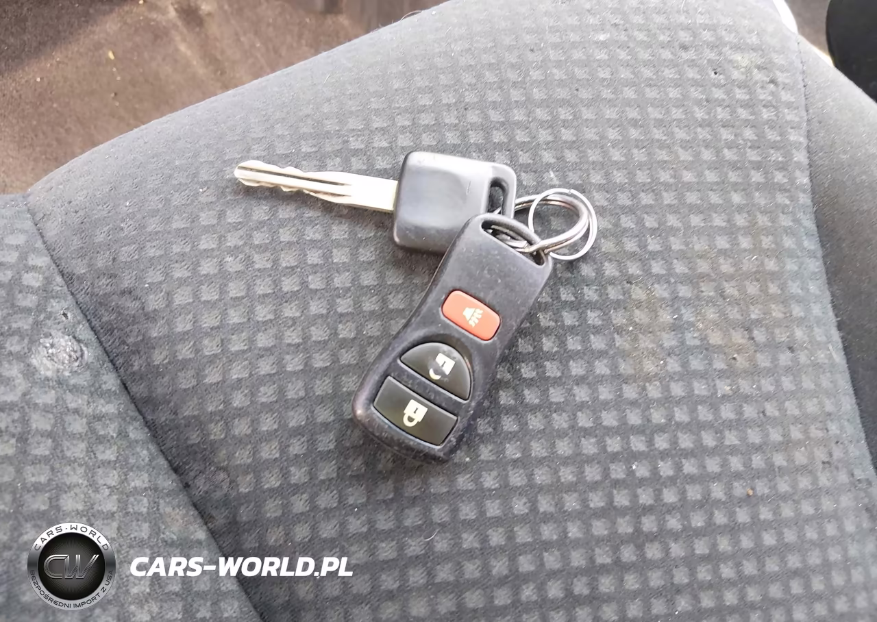 2012 Nissan Versa 1.8 S VIN:3N1BC1CP0CK203713 - 11